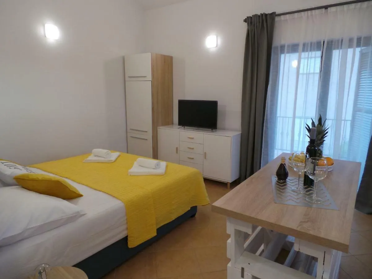 Lunaris Apartments Zadar Croatia