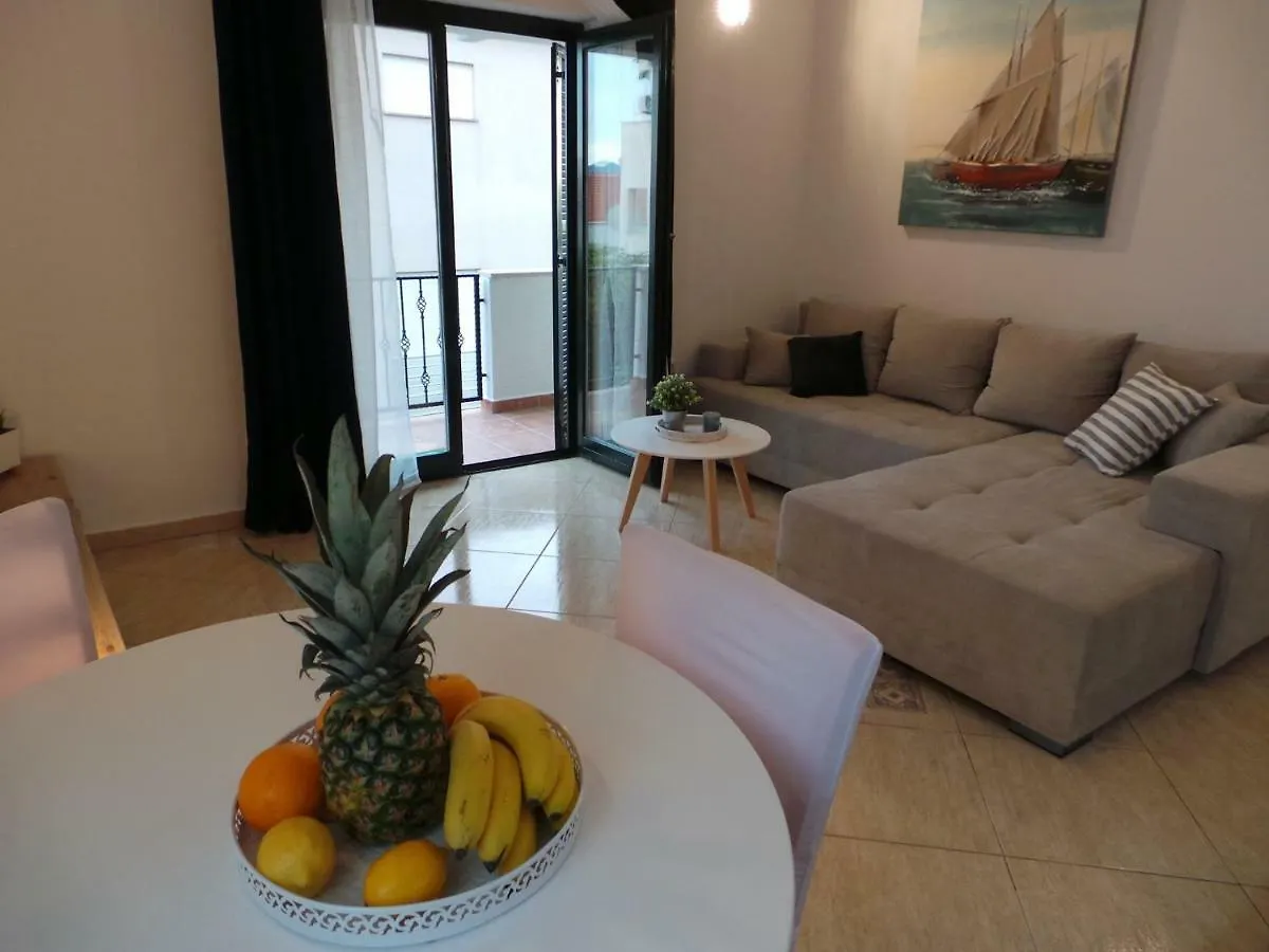 Lunaris Apartments Zadar