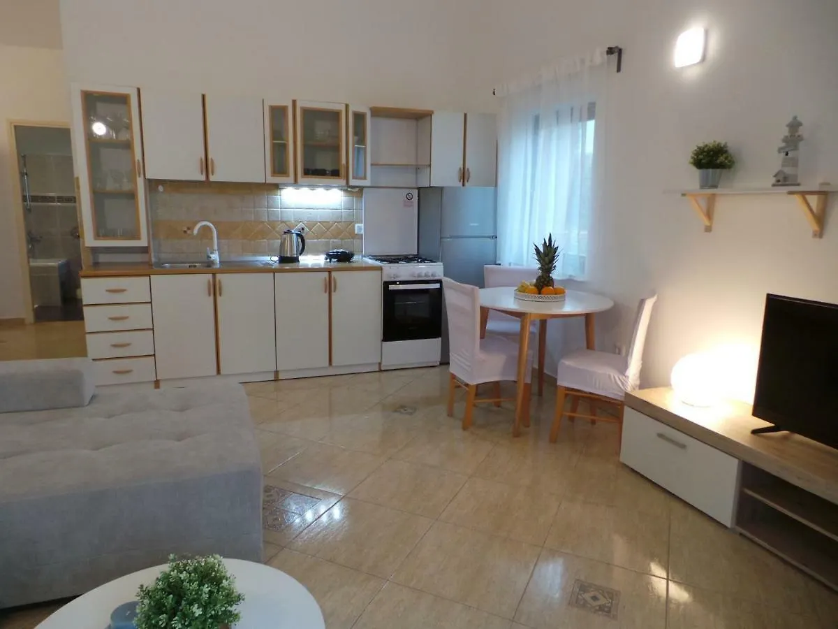Lunaris Apartments Zadar 0*,  Croatia