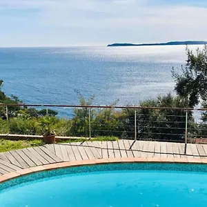 appartement-vue-panoramique-mer.fr-provencehotel.com/