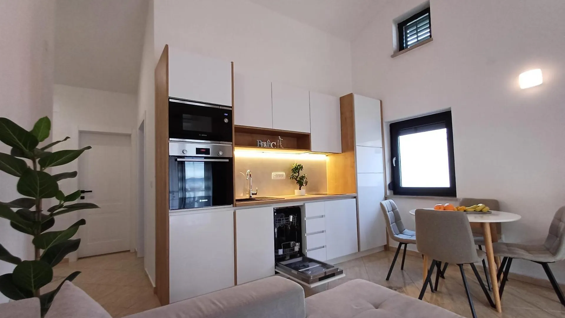 Lunaris Apartments Ζαντάρ